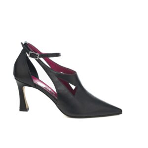 Art.217 Tacco 7 cm - Suola in gomma - Fodera Pelle - Nappa Nera - sottopiede imbottito - 179 €
