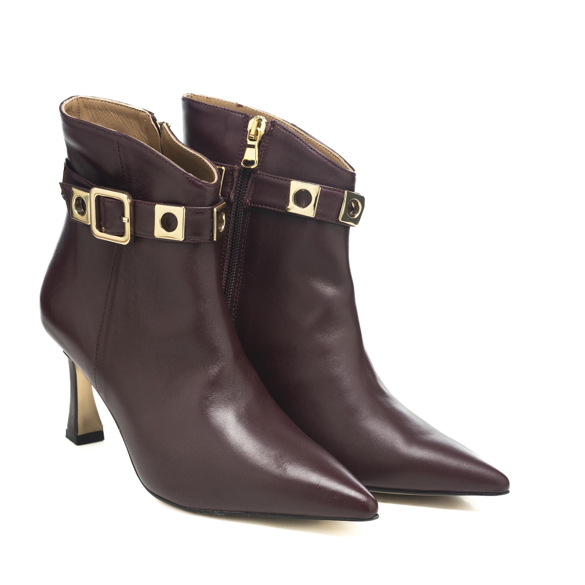 Art.234 tacco 7 cm suola in gomma – fodera Pelle – Nappa Bordeaux + Accessori Oro – sottopiede imbottito – 210 €