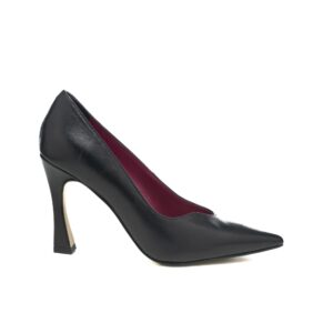 Art.278 tacco 9 cm - suola in gomma - fodera pelle - Nappa Nera - Sottopiede imbottito - 159 €