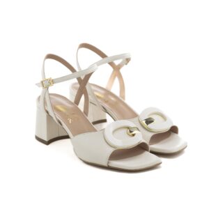 Art.338 tacco 5 cm- Suola in Gomma - Fodera pelle - nappa Off white + accessorio - 189 €