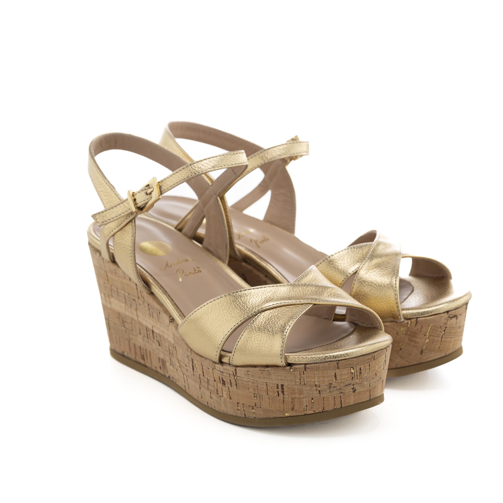 Art.372 zeppa 7,5 cm – Suola in Micro – Fodera pelle – omega oro + sughero – 175 €