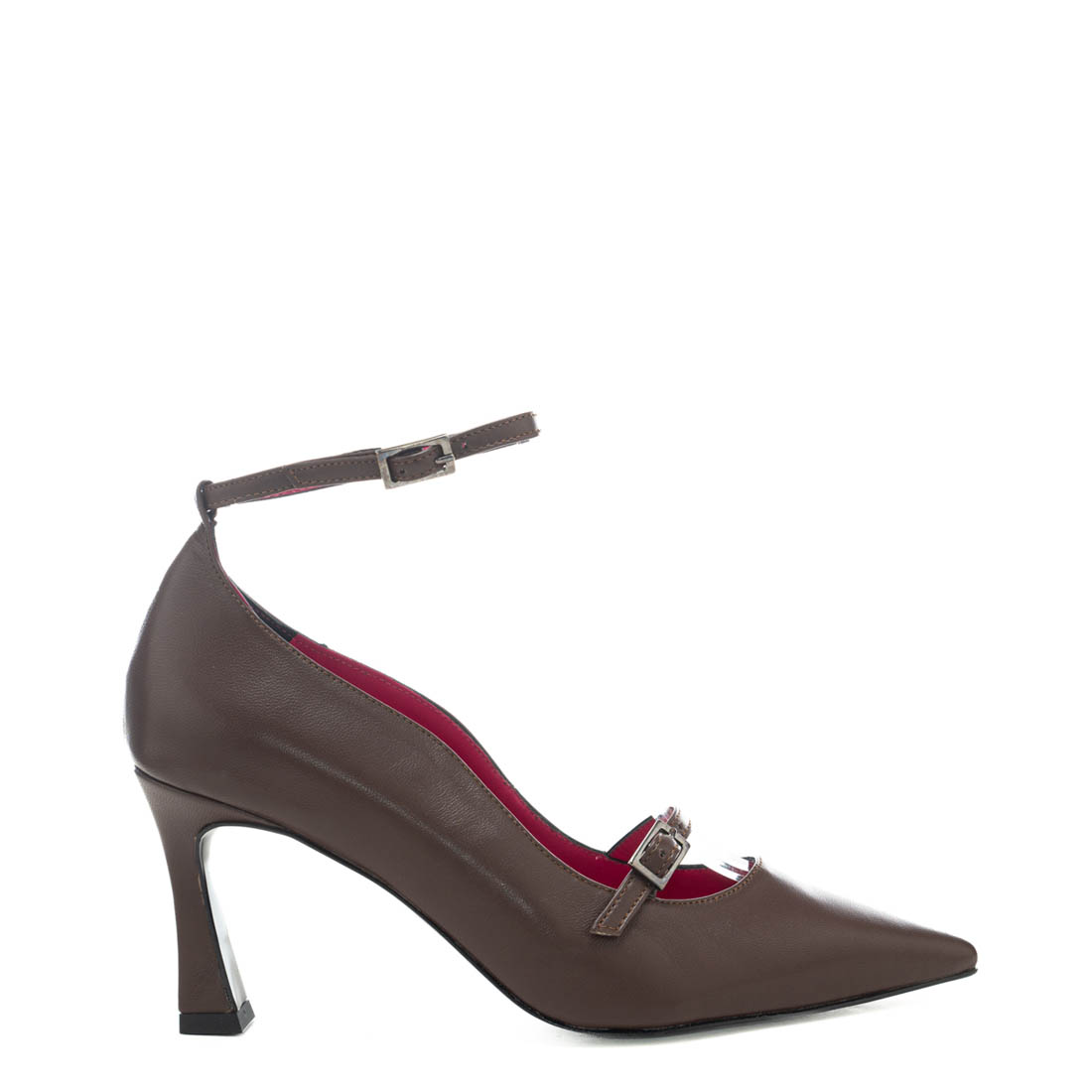 Art.410 Tacco 7 cm – Suola in gomma – Fodera Pelle – Tomaia Nappa cacao – Sott.imbottito – 175 €