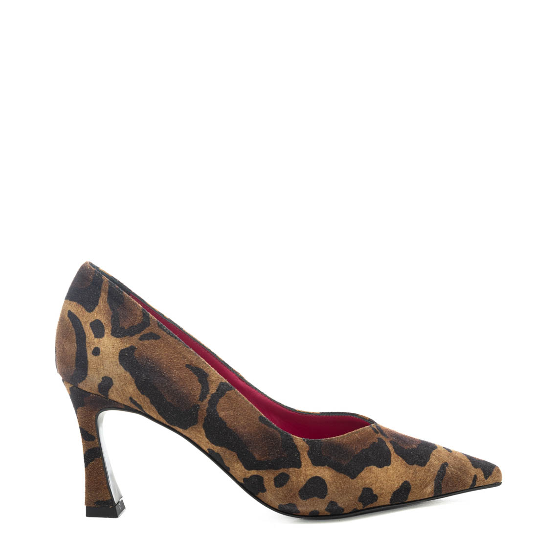 Art.412 – Tacco 7 cm – Suola in gomma – Fodera Pelle – Tomaia Giaguaro Biscuit – Sott.Imbottito – 169 €