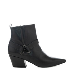 Art.453 tacco 5 cm - suola in gomma - fodera pelle - Tomaia Nappa nera + accessorio cdf - sot.imbottito - 205 €